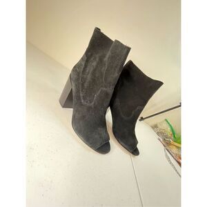 Bettye Muller open toe booties with dust bag size 10M black zipper back